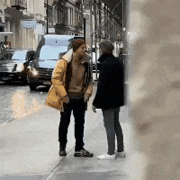 那天|搞笑GIF趣图:那天回家看到这坦克,吓得我车都没要就跑了