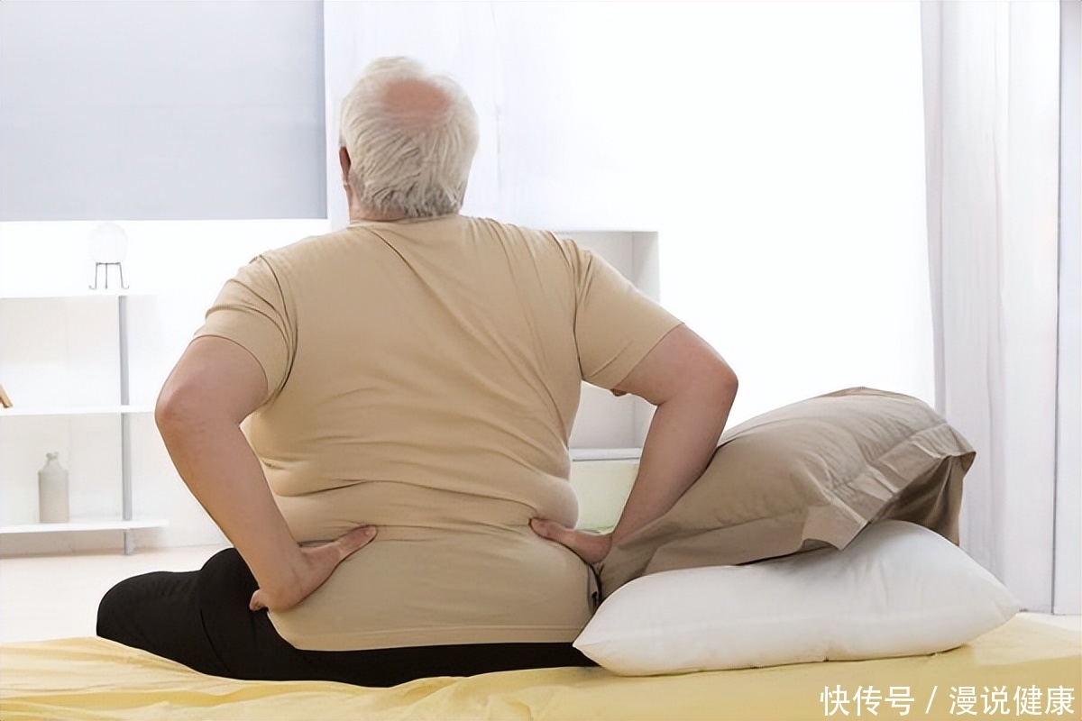 糖尿病远离并发症要做好这7件事(糖尿病本身其实不可怕？提醒：预防并发症的发生，还需做好这3点)