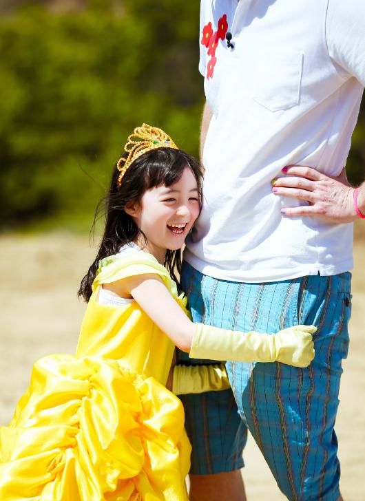  夏天|《爸爸去哪儿》夏天大变样，10岁就上大学，老爸夏克立很骄傲