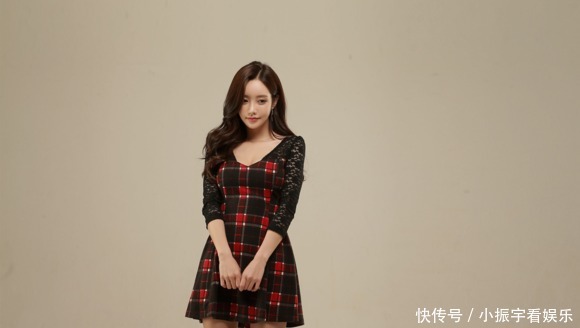 珠珠|美女珠珠:星辰雕花恬静樱桃格子小洋裙