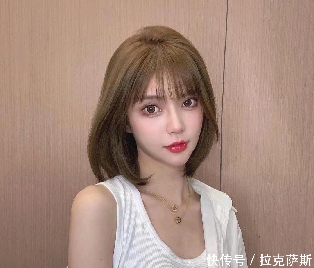 度过|这些发型好打理不乱翘,让你的头发轻松度过尴尬期