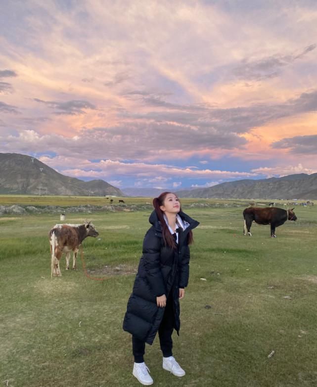  高原|虞书欣去西藏前后对比，“高原肿”的欣欣小表情太可爱了！