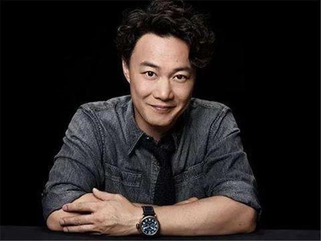  何炅太|当男明星发际线后移，何炅太喜感，胡歌简直没眼看