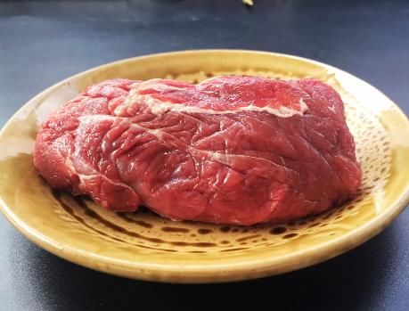  秋后|秋后，吃西瓜丝瓜不如吃黄瓜，10块钱能买5斤，下锅一炒营养健康