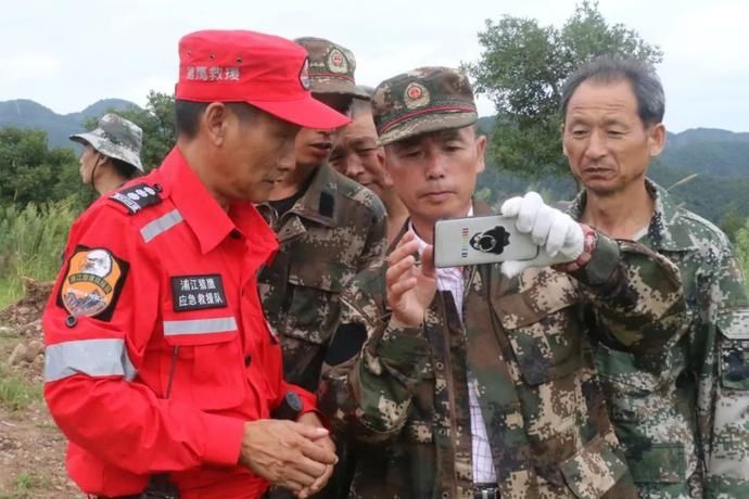 店老板娘|缉拿归案!三天四夜,上千人拉网搜山!