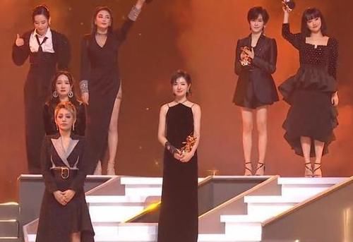  乘风破浪|《乘风破浪的姐姐》作为队长你更看好宁静还是李斯！李斯是不是一个好队长？