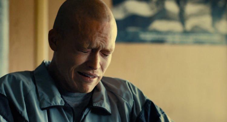  主持|王牌电视主持的小说改编，这部电影的惨烈让人惊醒