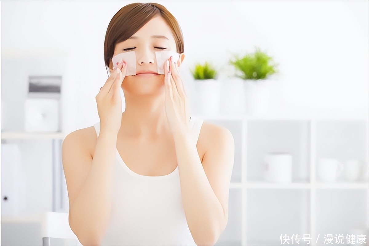 敏感肌高原红修复用什么(一到春天就出现“高原红”？对于敏感肌的小伙伴，牢记做好5件事)