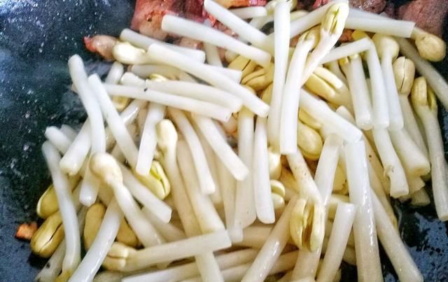  买不到|这种食材是天然的“长寿菜”，一般买不到，8月遇到别错过