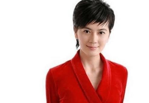  著名|她是央视著名主持人，从天之骄女到锒铛入狱，很多网友感到遗憾