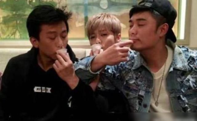  退出|明星为何相继退出《跑男》？并非档期冲突，看到鹿晗现状就懂了