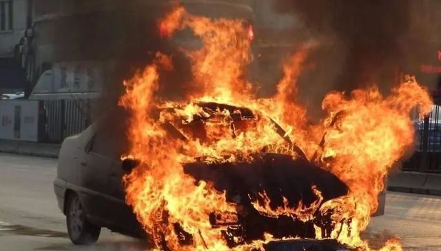 警惕|为何总有车辆自燃？人命关天，这3种现象务必警惕！