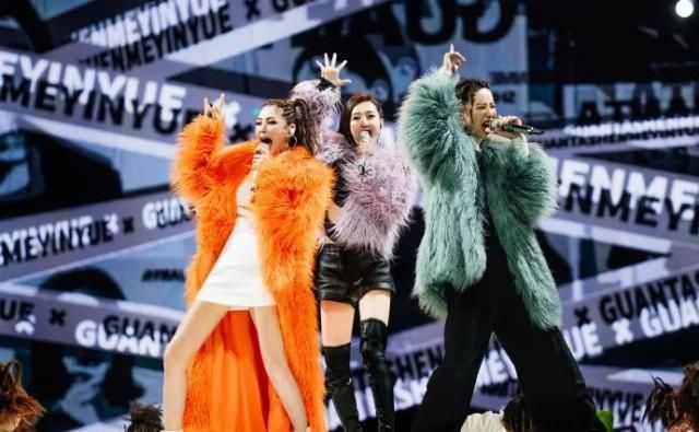  姐式|别“学茶艺”了，听说直男们都扛不住“姐式美学”？