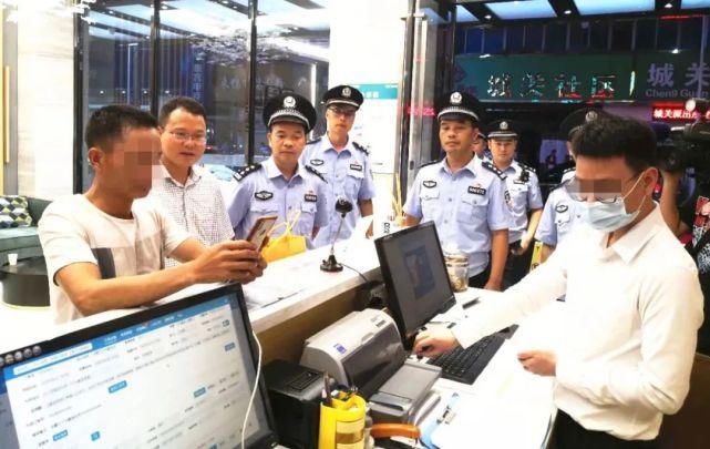 派出所|点赞！文地派出所连续两晚组织民警对文地的酒吧、宾馆、足浴等进行夜巡....