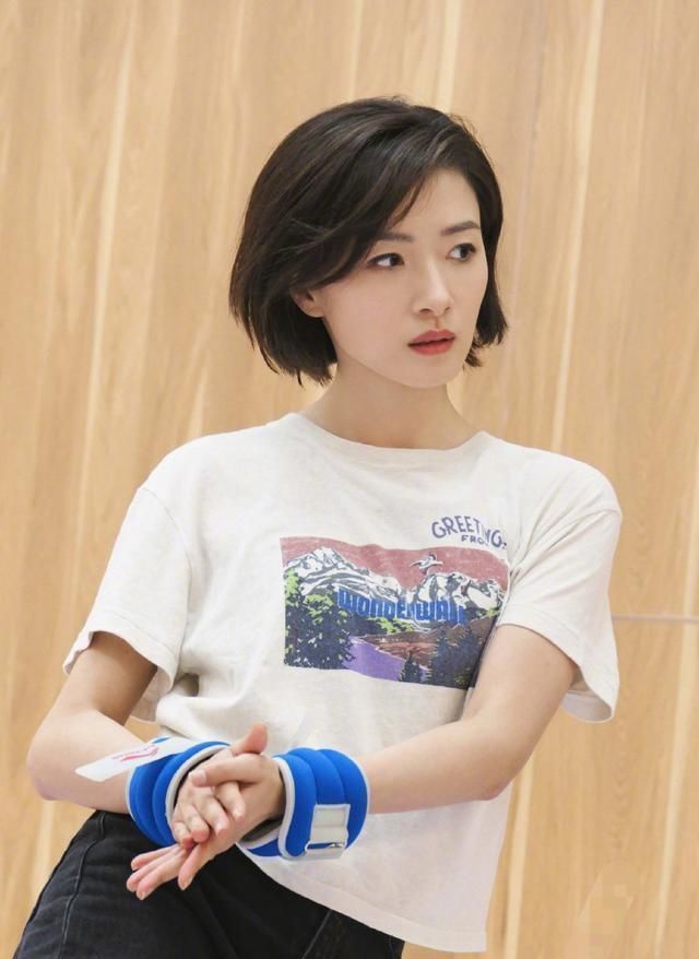  浪姐|万茜宁静皆让位，《浪姐》力捧c位终于浮出水面