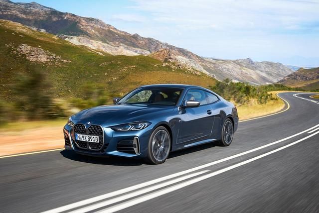  动力|新款宝马M440i亮相，大鼻孔+红卡钳！双门无框动力强