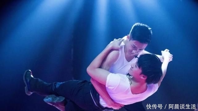 发光|X玖少年团,解散一年后全员发光,论团魂他们第二没人敢第一!