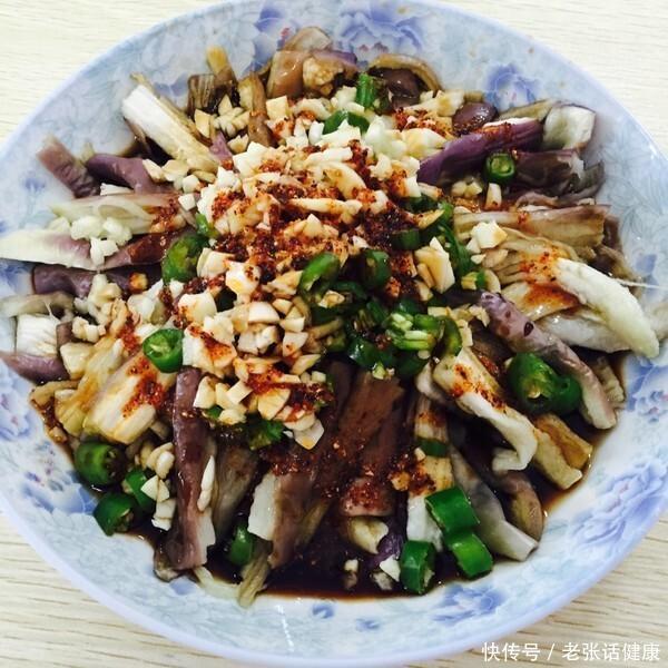 夏天吃什么凉菜爽口凉快(夏天天热多吃这6道凉菜，少油少盐，清凉解暑，爽口开胃，全家都爱吃)