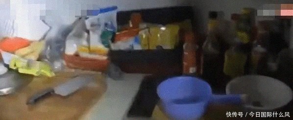 受害人|江苏一女子杀害熟睡男友,藏尸澡盆搬离原居,事后向其子索要50万