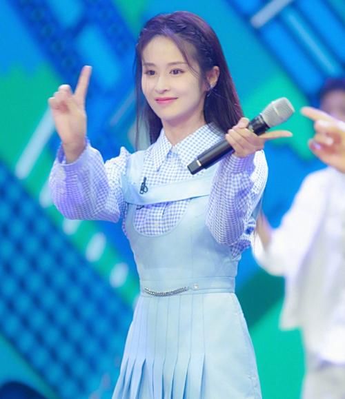 漂亮|王一博《天天向上》不改高冷本色,颖儿漂亮,黄龄:为什么要合群