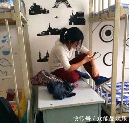 吓人|搞笑图片幽默段子笑话:大妈啊,你这是又出来吓人了?哈哈哈
