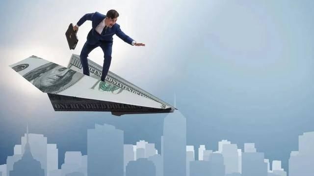  月薪|为何很多人，宁愿月薪4000，受穷受累，也要留在大城市？4点讲透