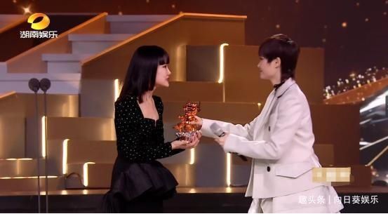 好刚|《浪姐》宁静好刚！台前狠怼黄龄！后台因李斯丹妮抱团被宁静讽刺