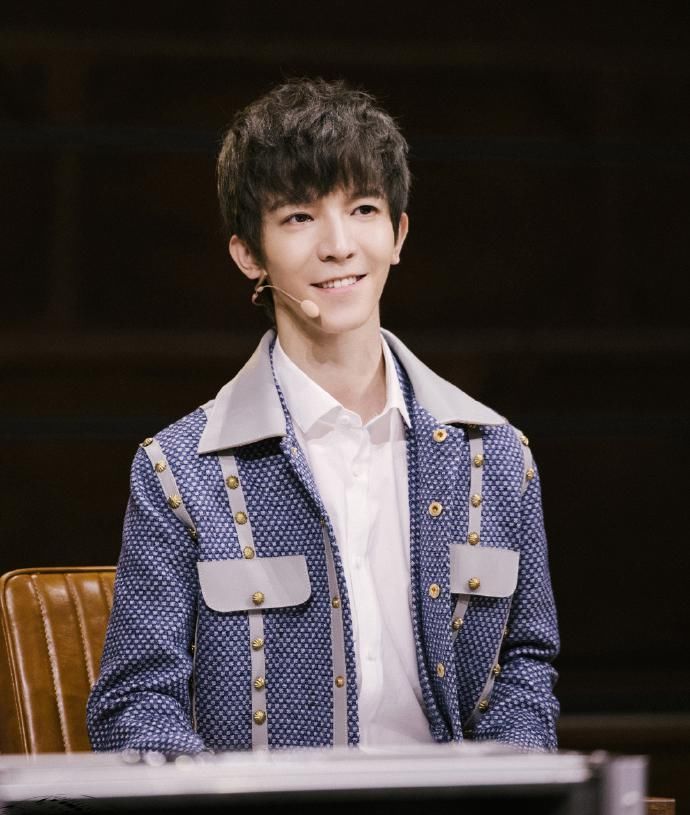  导演|张逸杰何昶希台词背诵表演《陈情令》，郭敬明和李诚儒现场battle