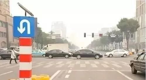  交警|路口掉头，要不要越过斑马线？交警：这样开，罚你没商量