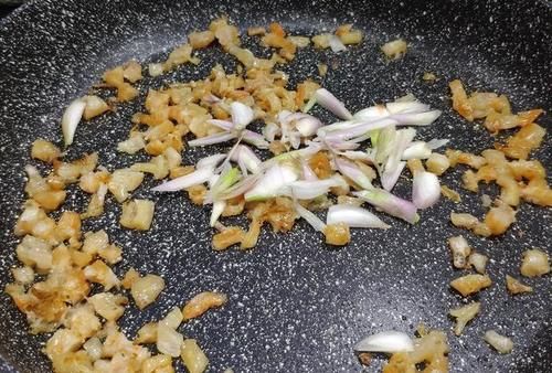 过瘾|炒面时加上这一步,让面条更筋道入味,吃得太过瘾