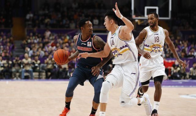  广东队|cba广东队包机接外援马尚回来，对此你有什么看法？