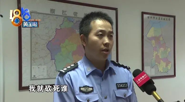 执法|老赖夫妻欠债不还,女子竟还挥菜刀阻扰执法