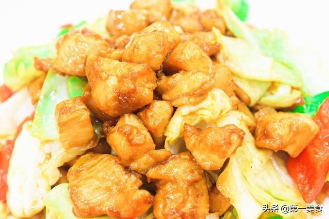 沥干水分|三伏天、把这2样一起炒,全家都说好吃下饭,一周3次吃不够、真香