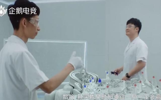  玩家|李白三形态皮肤即将来袭，梦泪直言：品质疑似典藏，想要一颗荣耀水晶