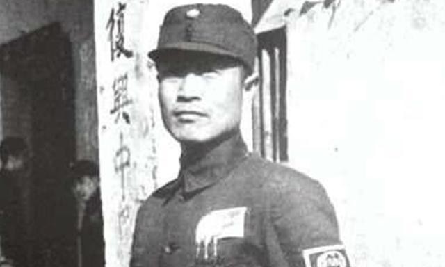 五军|杜聿明入缅作战失利败走野人山,士兵们杀战马充饥,女兵情况最惨