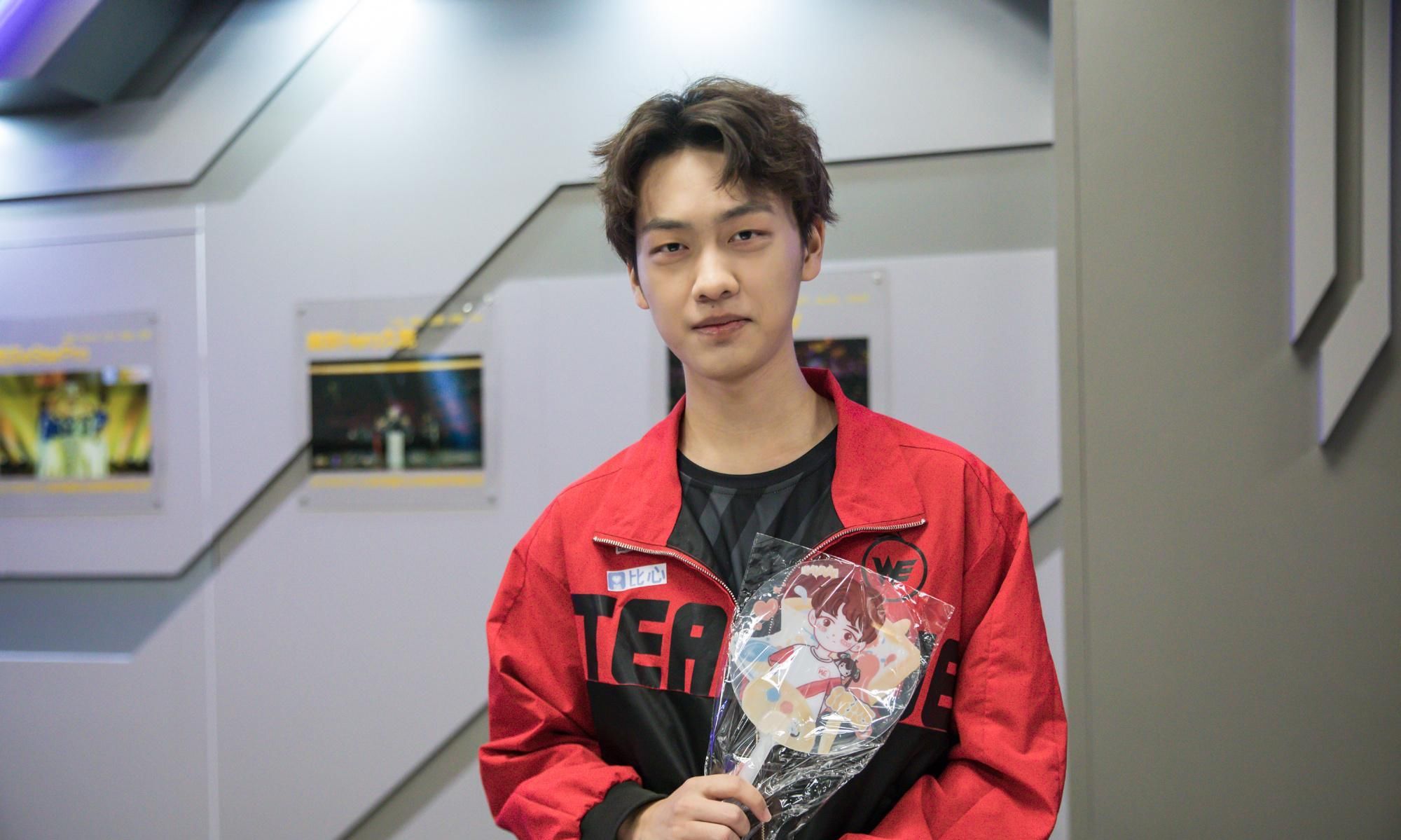 稳定|WE被TS零封,挤进“4大金刚”之列!依恋凭啥顶替北诗稳定首发?