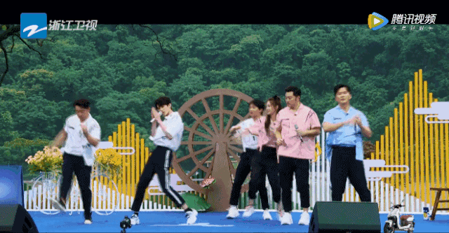  蜕变|在蔡徐坤身上，我们看到了一个青春偶像的蜕变