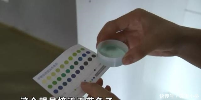  恶心|姑娘租房后直犯恶心，怀疑是柜子的问题？中介：那就把柜子放一边