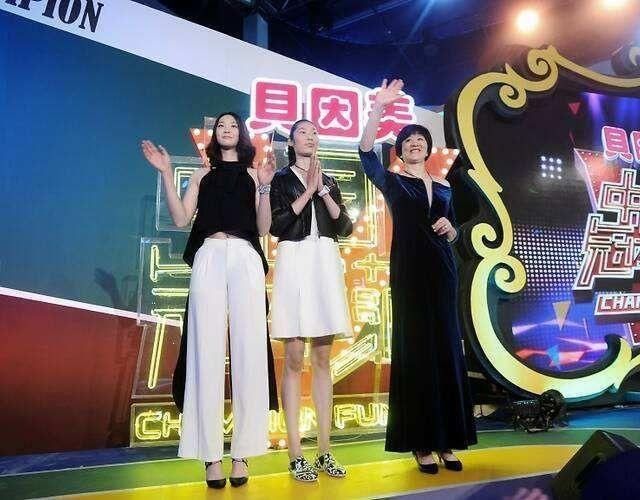  排球|朱婷出身寒门，励志翻身，今年薪高出郎平300万，曾穿白裙遭吐槽