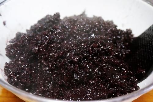 受欢迎|糯米新吃法,用它做馅烙馅饼,香甜好吃,比蛋糕点心受欢迎