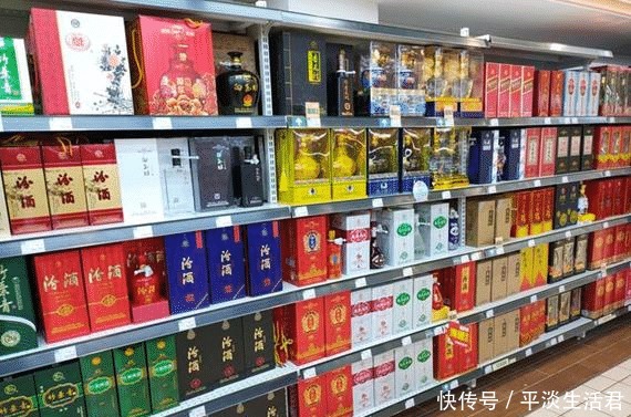 白酒|输在“包装”上的3款白酒,口感好不上头,酒中极品!