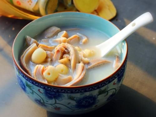 猪肉|秋天,少吃猪肉多喝它,每天一碗,气血足了,失眠也好了