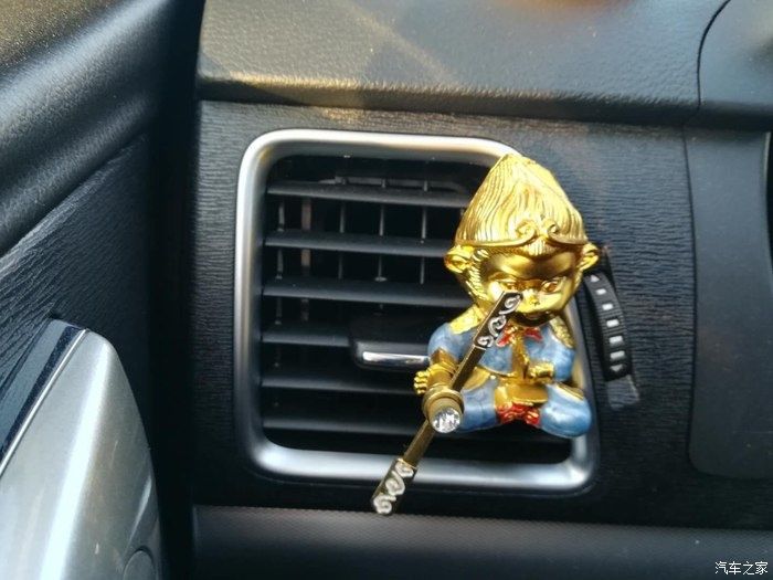  用车|颜值出众，空间宽敞，配置丰富，油耗不高，家庭用车首选哈弗M6！