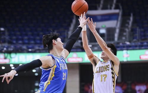  福建|劳森37+17打通福建任督二脉，本土双星58+16，福建爆冷胜广厦