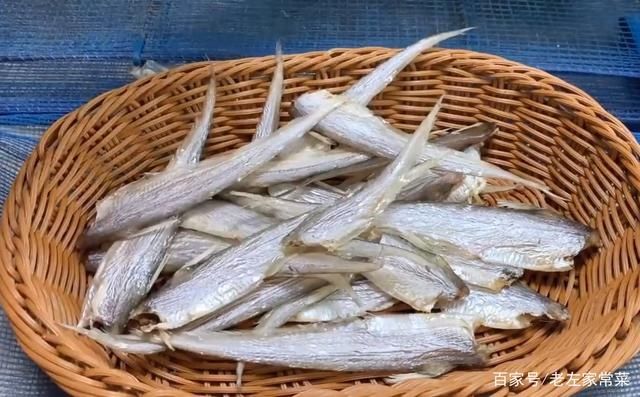 详细|最受欢迎的腌鱼干,从腌制到洗再到储存,讲解详细,比买的还好吃