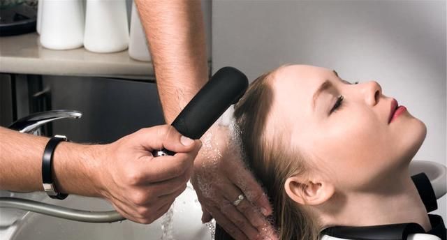  之气过重|湿气重的人，身体一般会出现“3黄”，学会祛湿方法，无湿一身轻