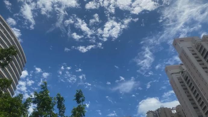 份魔|【探索】今日份魔都的蓝天白云,你心动了吗?