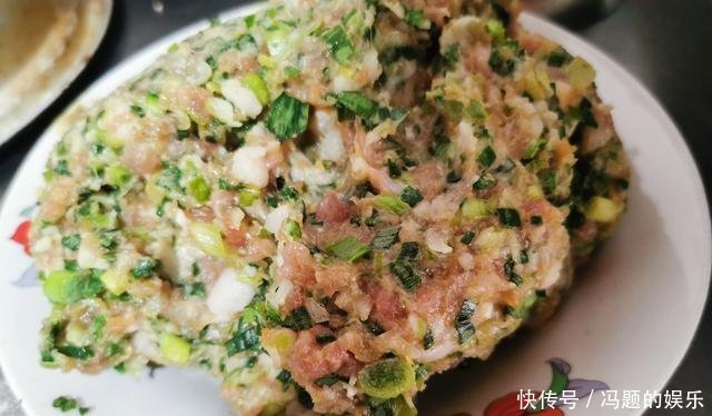 人成|自己做的包子,对比别人做的包子,简直就是买家秀与卖家秀的区别