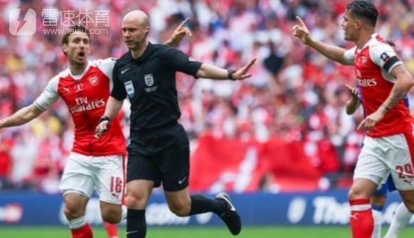 判刑！男子酒后雷速体育- 雷速体育app下载- 足球篮球专业直播平台心烦高空抛酒瓶砸坏轿车