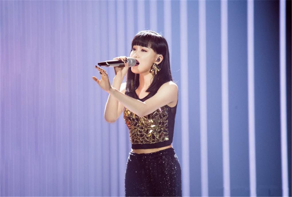  耍嗲前|不伤蝼蚁命，耍嗲前几名，33岁的她心理年龄只有13岁